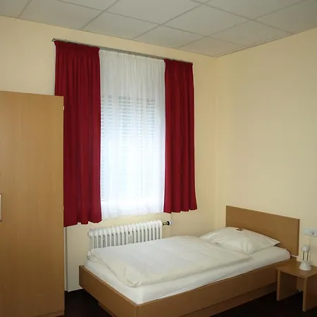Hotel Boardingroom 2*